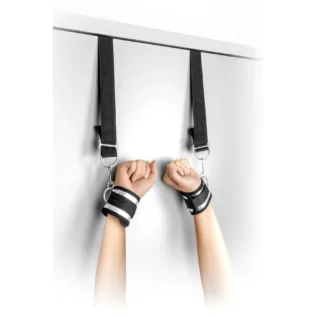 Фіксатор для рук на дверях Fetish Tentation Door swing handcuffs