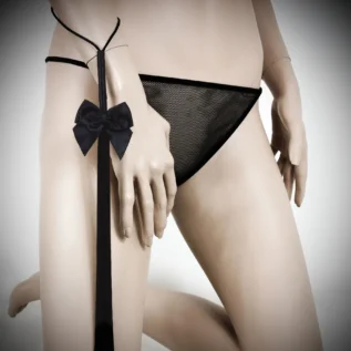 Батіг Bijoux Indiscrets - Lilly - Fringe whip 8 Батіг Bijoux Indiscrets - Lilly - Fringe whip - Зображення 3