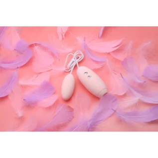 Вакуумний стимулятор з віброяйцем 2-в-1 KISSTOY Miss VV Pink 7 Зображення Вакуумний стимулятор з віброяйцем 2-в-1 KISSTOY Miss VV Pink