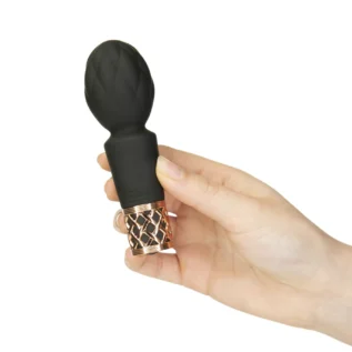 Мінівібромасажер Pillow Talk Secrets - Pleasure - Clitoral Vibrator Wand 14 Мінівібромасажер Pillow Talk Secrets - Pleasure - Clitoral Vibrator Wand - Зображення 5