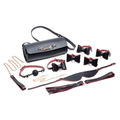 Набір БДСМ з дорожньою сумкою Master Series: Bow — Luxury BDSM Set With Travel Bag