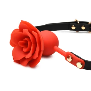 Alternative view of Силіконовий кляп з трояндою Master Series: Blossom Silicone  Gag – Red