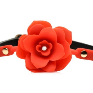 Силіконовий кляп з трояндою Master Series: Blossom Silicone Gag – Red 14 Силіконовий кляп з трояндою Master Series: Blossom Silicone Gag – Red - Зображення 3