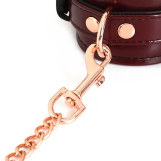 Шкіряні наручники Liebe Seele Wine Wrist Cuffs 17 Зображення Шкіряні наручники Liebe Seele Wine Wrist Cuffs