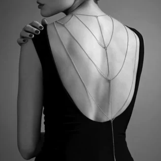 Ланцюжок для спини Bijoux Indiscrets Magnifique Back and Cleavage Chain - Silver, прикраса для тіла 13 Зображення Ланцюжок для спини Bijoux Indiscrets Magnifique Back and Cleavage Chain - Silver, прикраса для тіла