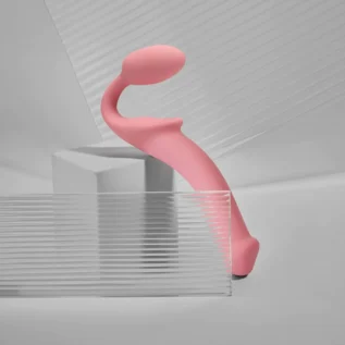 Alternative view of Безремінний страпон Strap-On-Me Rose