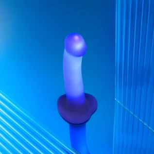 Зображення Дилдо, що світиться Strap-On-Me Glow-LED Dildo Purple - M