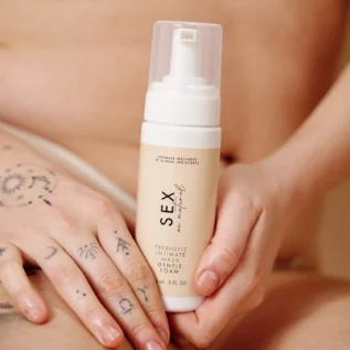 Піна для інтимної гігієни Bijoux Indiscrets Sex Au Naturel Prebiotic Intimate Wash Gentle Foam 150мл - Зображення 3