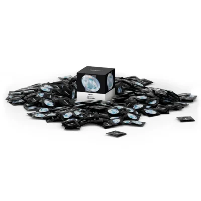 Набір презервативів Satisfyer Premium Condoms M (53 мм) 100 шт