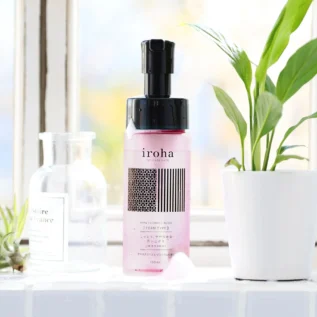 Піна для інтимного догляду Iroha Intimate Wash Foam Type Damask Rose and Geranium 150 мл 12 Зображення Піна для інтимного догляду Iroha Intimate Wash Foam Type Damask Rose and Geranium 150 мл