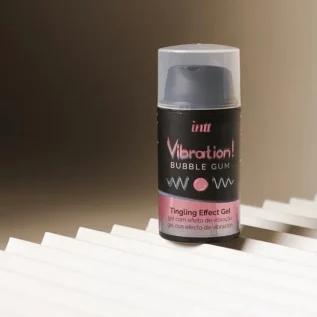 Зображення Рідкий вібратор Intt Vibration Bubble Gum зі смаком жуйки, 15 мл