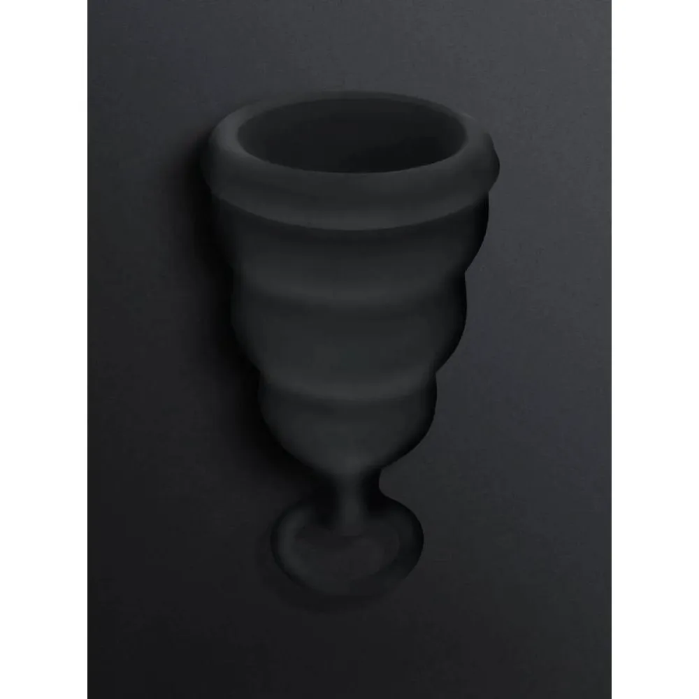 Менструальна чаша Gcup Gvibe, S, чорна, 6 х 3.5 см 10 Менструальна чаша Gcup Gvibe, S, чорна, 6 х 3.5 см - Зображення 8